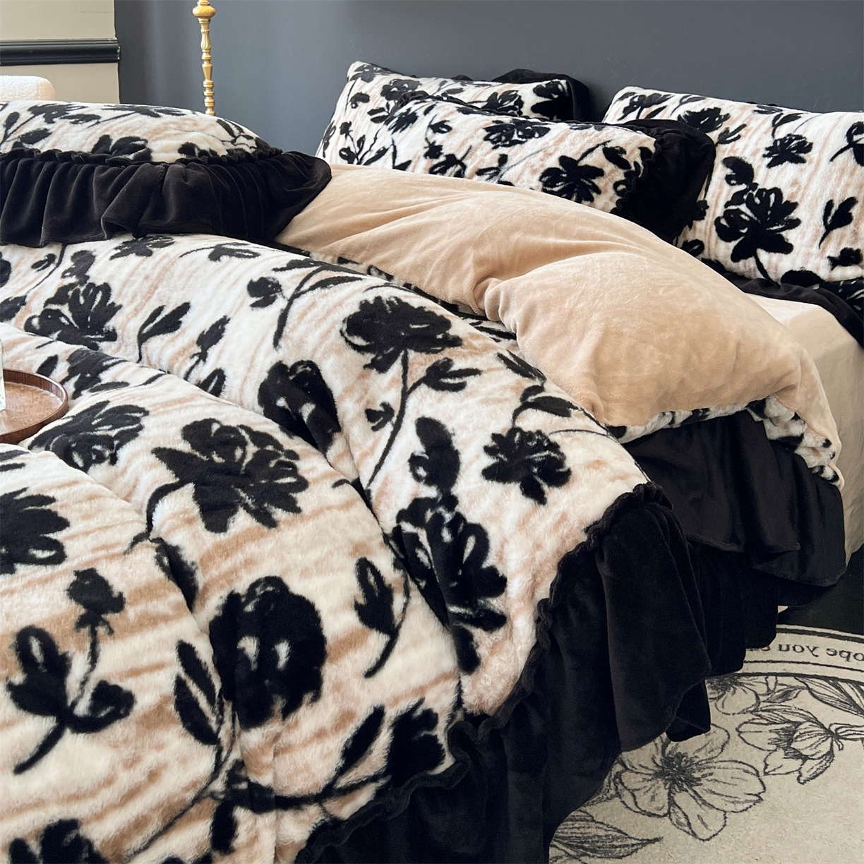 91家纺网 家纺一手货源 找家纺 （总）奥裕家纺 2025新款法式兔毛印花四件套