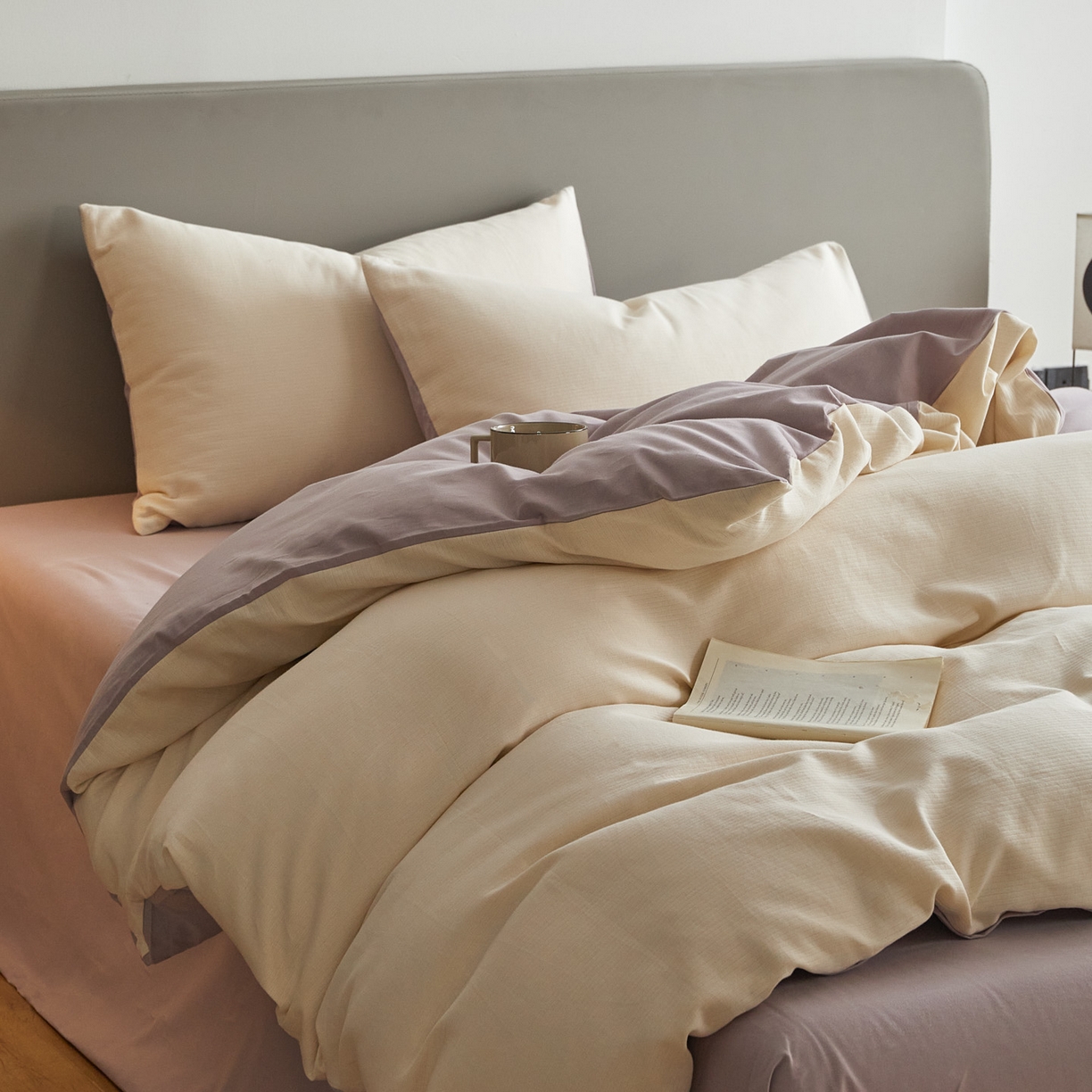 91家纺网 家纺一手货源 找家纺 慕尚家纺 2025新款100s全棉提花磨毛四件套 落日夕照+雪紫色