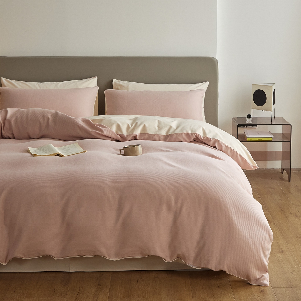 91家纺网 家纺一手货源 找家纺 慕尚家纺 2025新款100s全棉提花磨毛四件套 白桃烟粉+夕照白