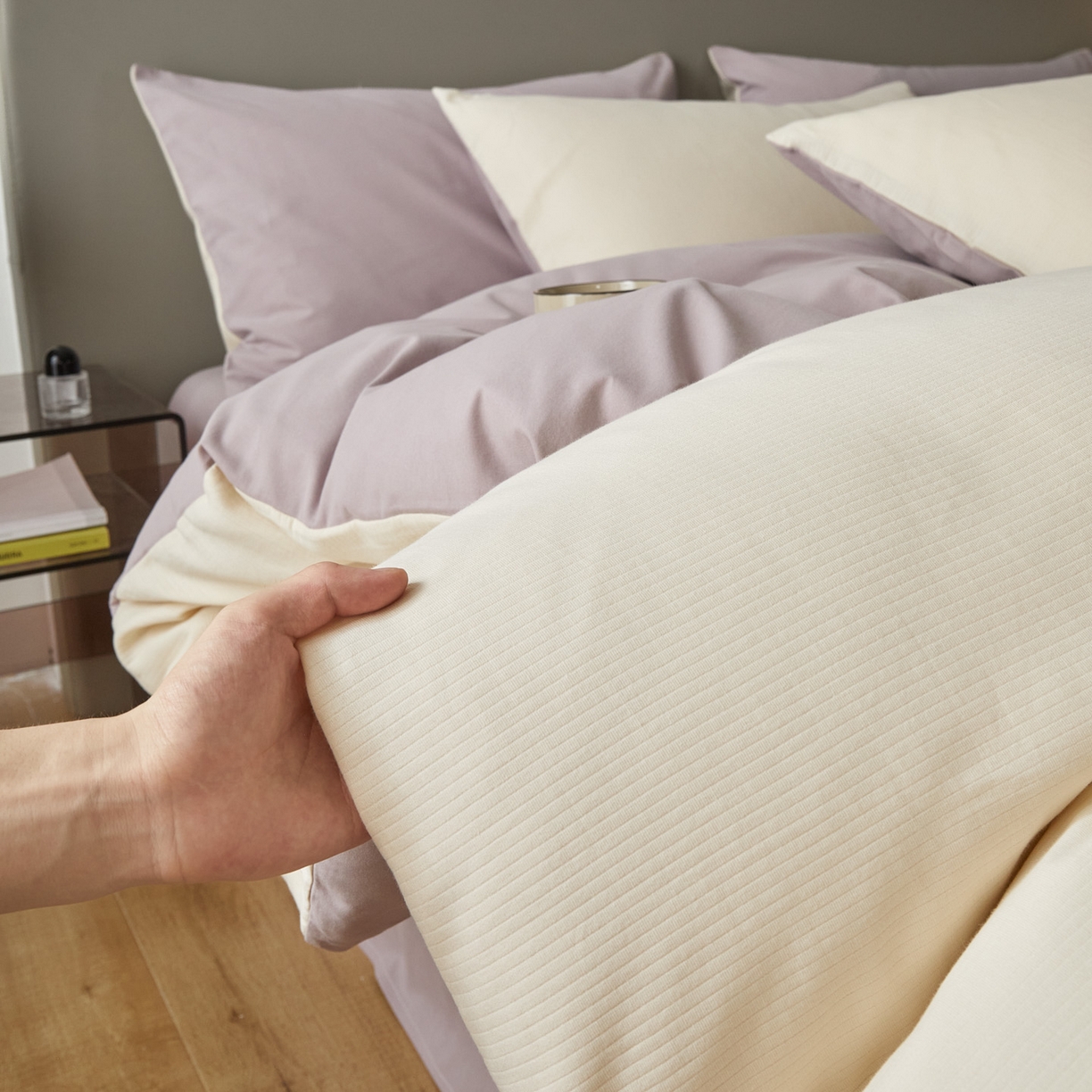 91家纺网 家纺一手货源 找家纺 慕尚家纺 2025新款100s全棉提花磨毛四件套 落日夕照+雪紫色