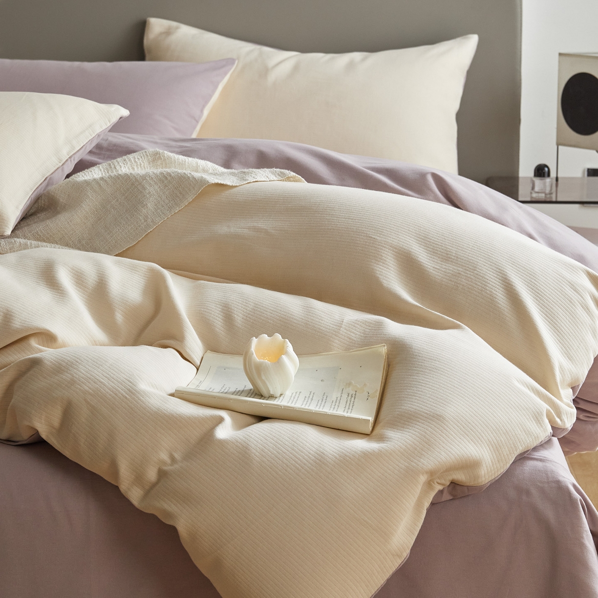 91家纺网 家纺一手货源 找家纺 慕尚家纺 2025新款100s全棉提花磨毛四件套 落日夕照+雪紫色