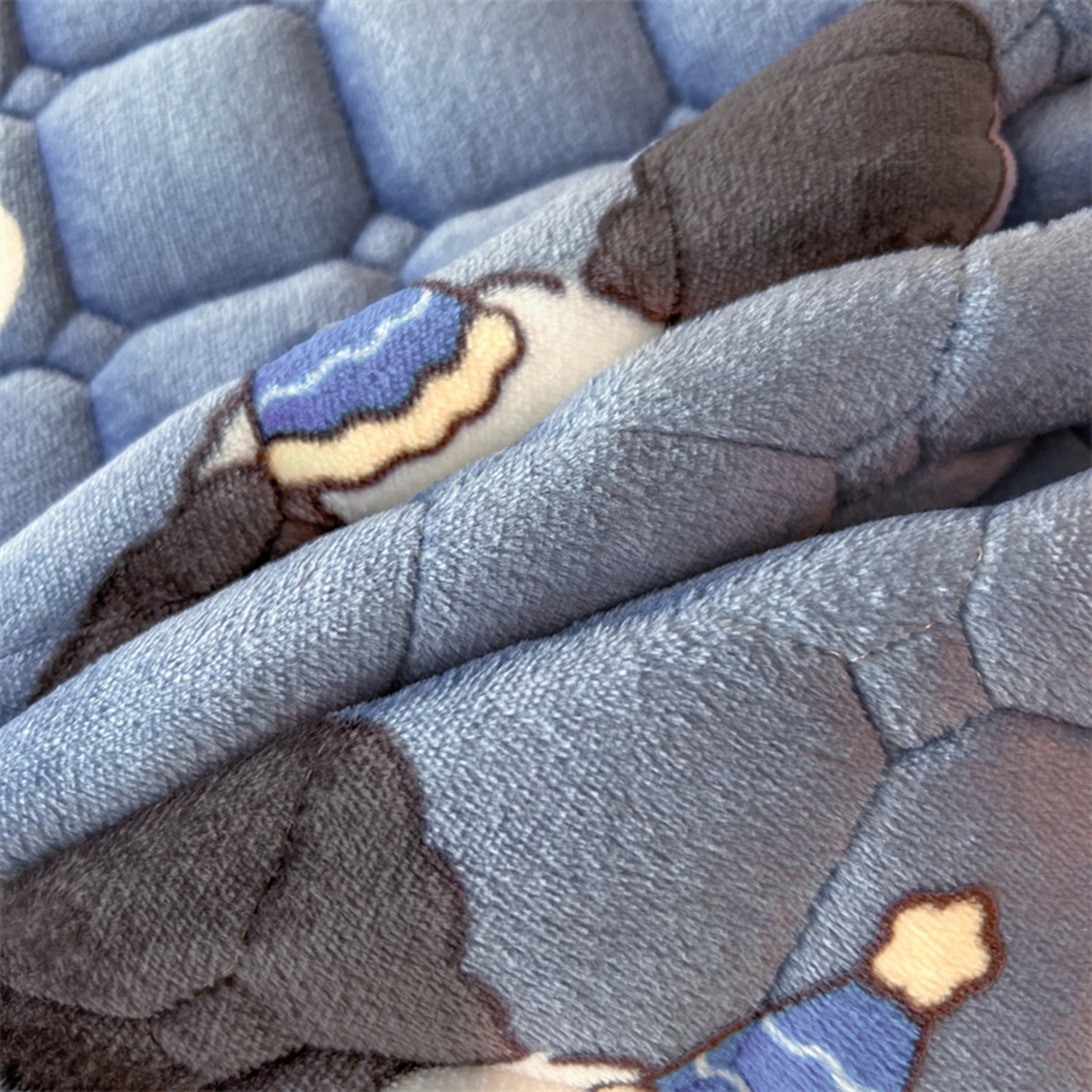 91家纺网 家纺一手货源 找家纺 喜居 2025新款印花牛奶绒夹棉床褥垫床垫子褥子 萌宠星空