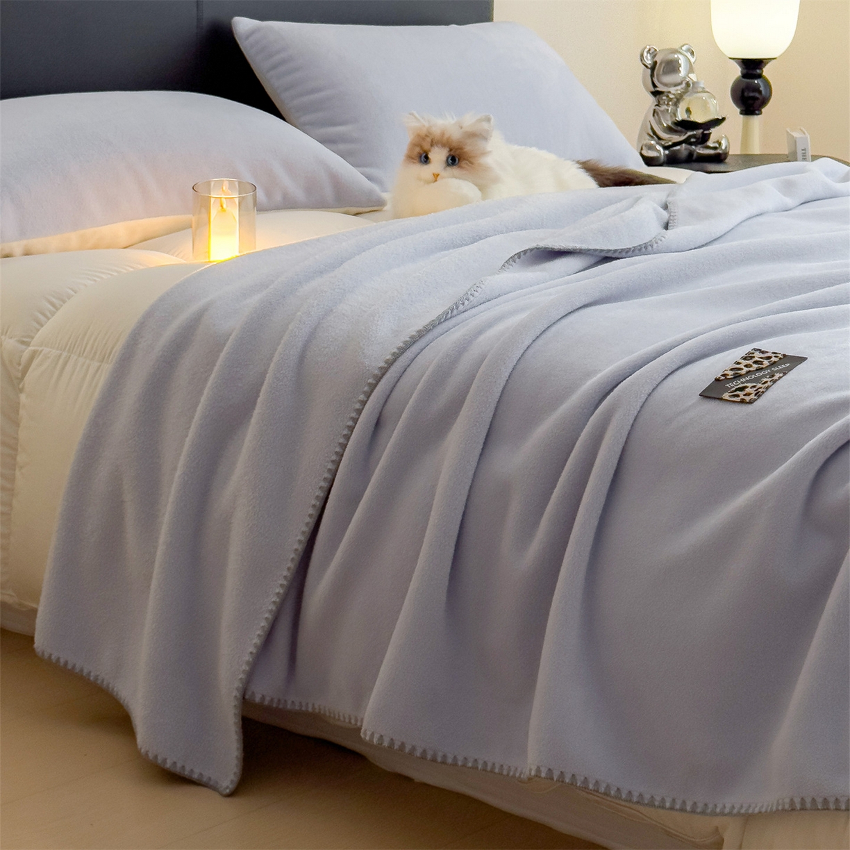 91家纺网 家纺一手货源 找家纺 丝幔家纺 2025新款A类羊棉绒原创设计毛毯系列 天蓝