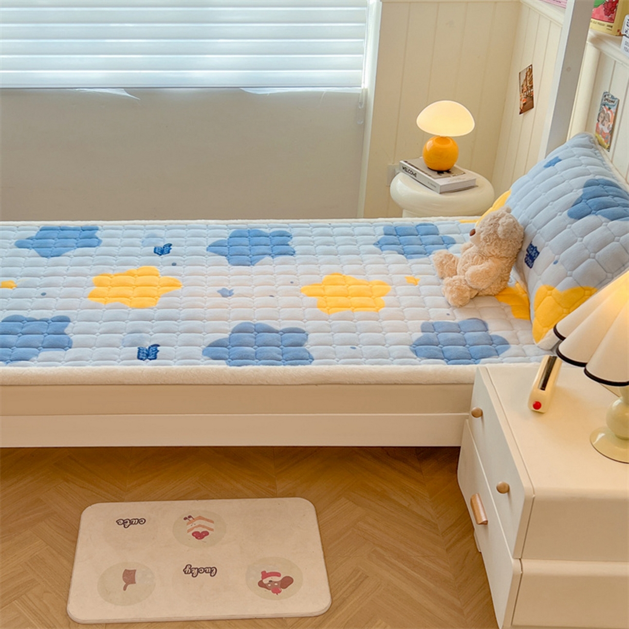 91家纺网 家纺一手货源 找家纺 喜居 2025新款印花牛奶绒夹棉床褥垫床垫子褥子 幸运星