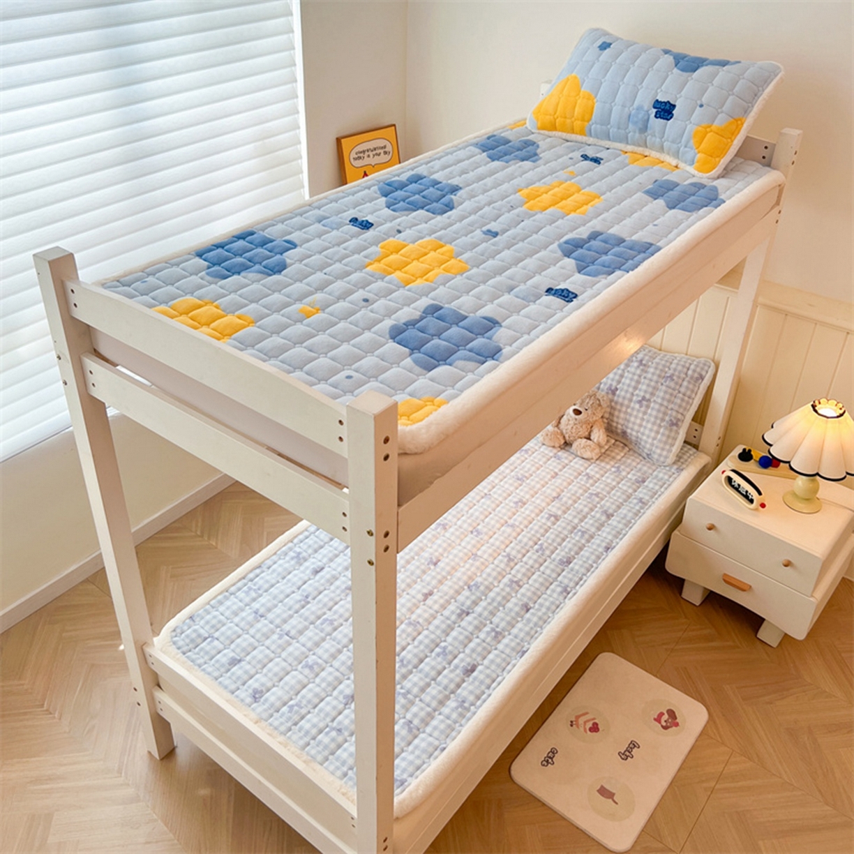 91家纺网 家纺一手货源 找家纺 喜居 2025新款印花牛奶绒夹棉床褥垫床垫子褥子 幸运星