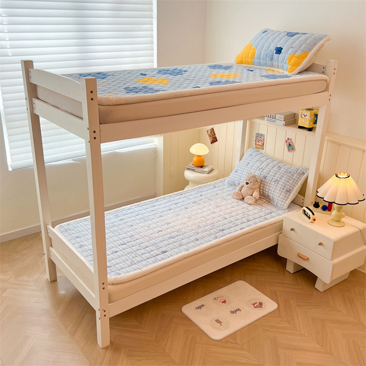 91家纺网 家纺一手货源 找家纺 喜居 2025新款印花牛奶绒夹棉床褥垫床垫子褥子 幸运星