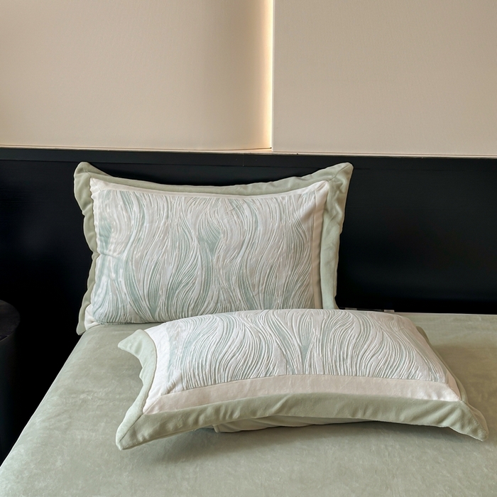 91家纺网 家纺一手货源 找家纺 （总）金牛座家纺 2025新款立体雕花牛奶绒双拼角轻奢四件套-印象和叶影（最低售价不得低于178）