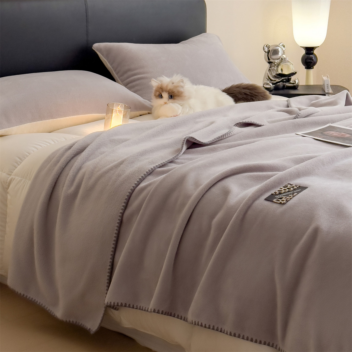 91家纺网 家纺一手货源 找家纺 丝幔家纺 2025新款A类羊棉绒原创设计毛毯系列 银灰