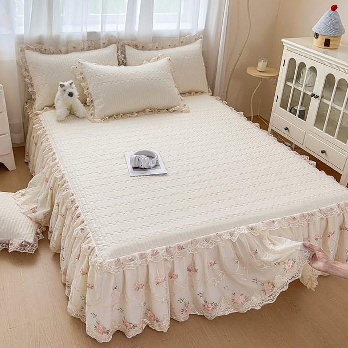 91家纺网 家纺一手货源 找家纺 （总）鼎丰家纺 2025新款皱皱纱床裙-蜜恋系列