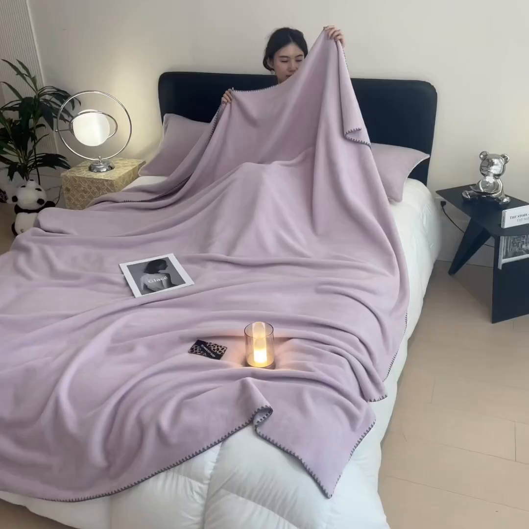 91家纺网 家纺一手货源 找家纺 丝幔家纺 2025新款A类羊棉绒原创设计毛毯系列 月光紫