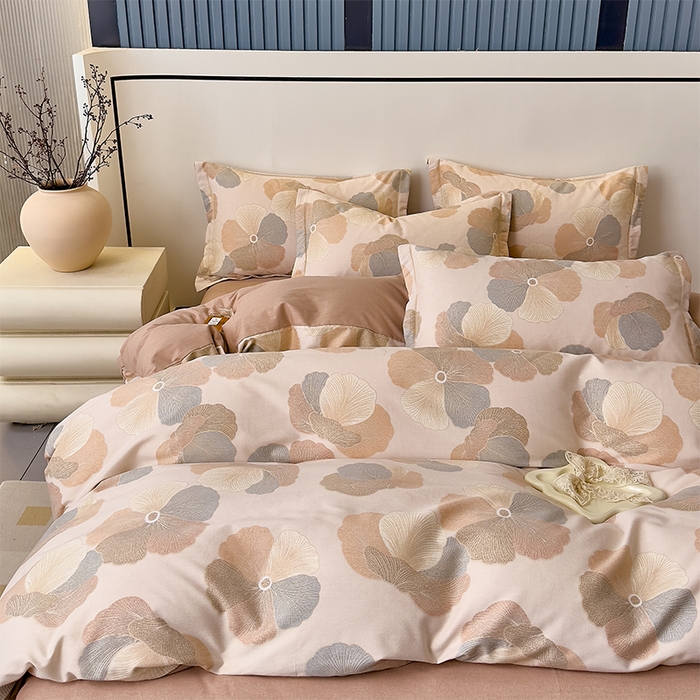 91家纺网 家纺一手货源 找家纺 优品阁 2024新款亲肤舒适全棉磨毛四件套学生三件套系列 乌木茶香-米