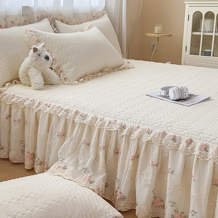 91家纺网 家纺一手货源 找家纺 鼎丰家纺 2025新款皱皱纱床裙-蜜恋系列 奶油黄