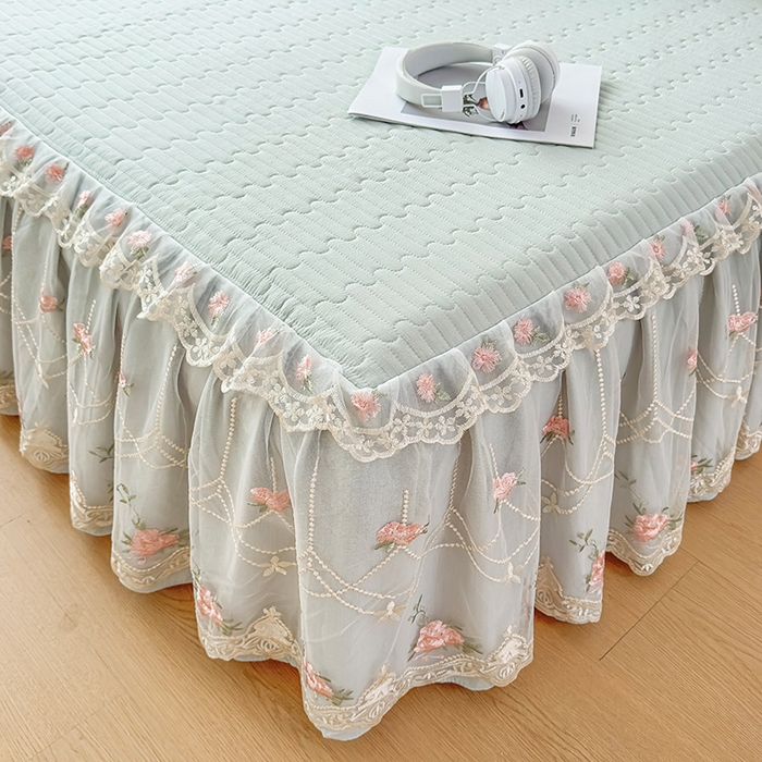 91家纺网 家纺一手货源 找家纺 鼎丰家纺 2025新款皱皱纱床裙-蜜恋系列 嫩绿