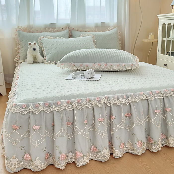 91家纺网 家纺一手货源 找家纺 鼎丰家纺 2025新款皱皱纱床裙-蜜恋系列 嫩绿