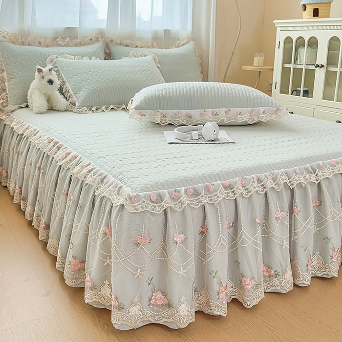 91家纺网 家纺一手货源 找家纺 鼎丰家纺 2025新款皱皱纱床裙-蜜恋系列 嫩绿