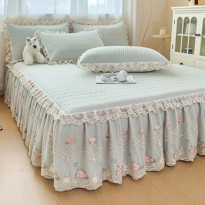 91家纺网 家纺一手货源 找家纺 鼎丰家纺 2025新款皱皱纱床裙-蜜恋系列 嫩绿