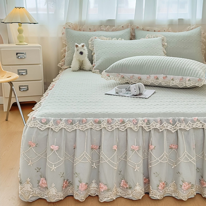 91家纺网 家纺一手货源 找家纺 鼎丰家纺 2025新款皱皱纱床裙-蜜恋系列 嫩绿