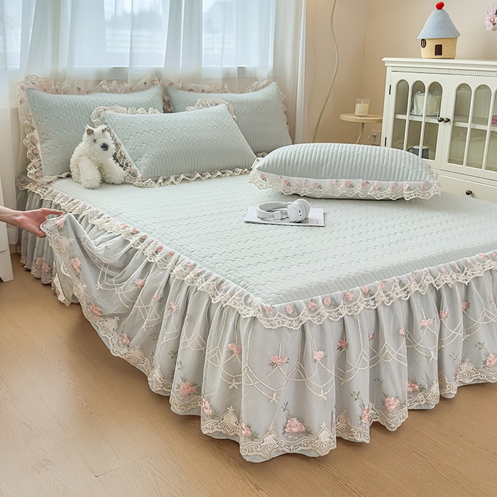 91家纺网 家纺一手货源 找家纺 鼎丰家纺 2025新款皱皱纱床裙-蜜恋系列 嫩绿