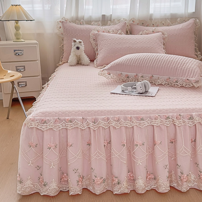 91家纺网 家纺一手货源 找家纺 鼎丰家纺 2025新款皱皱纱床裙-蜜恋系列 浅玉