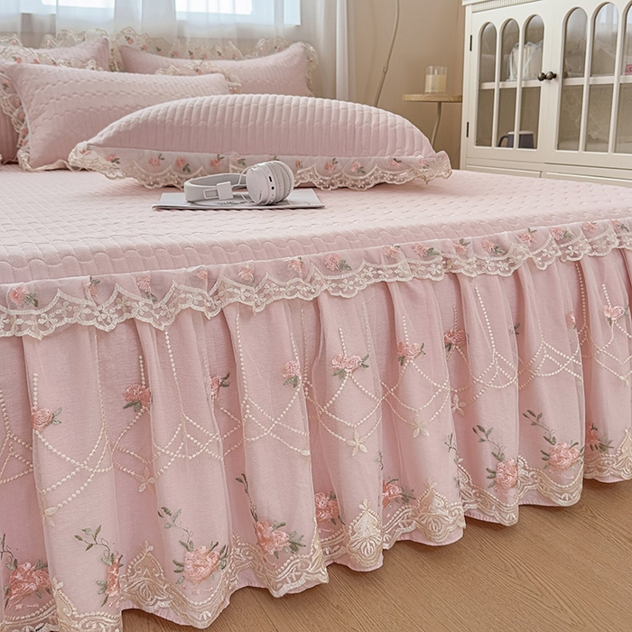 91家纺网 家纺一手货源 找家纺 鼎丰家纺 2025新款皱皱纱床裙-蜜恋系列 浅玉