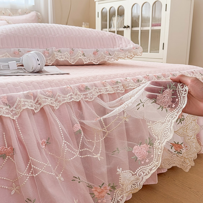 91家纺网 家纺一手货源 找家纺 鼎丰家纺 2025新款皱皱纱床裙-蜜恋系列 浅玉