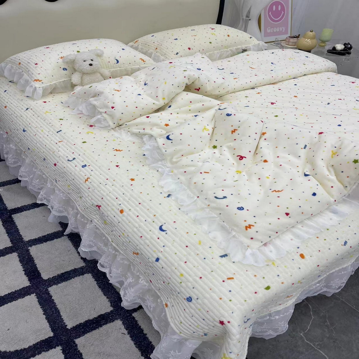 91家纺网 家纺一手货源 找家纺 禧瑞谷 2025新款冬季牛奶绒双层蕾丝花边床盖三件套床盖四件套 星月小确幸