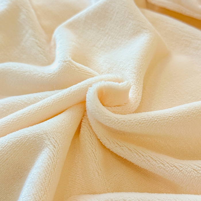 91家纺网 家纺一手货源 找家纺 畅畅家纺 2025新款冬季高端轻奢牛奶绒刺绣花边床单床笠保暖四件套 挚爱-浅米黄