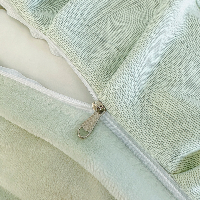 91家纺网 家纺一手货源 找家纺 畅畅家纺 2025新款冬季高端轻奢牛奶绒刺绣花边床单床笠保暖四件套 挚爱-青柠绿