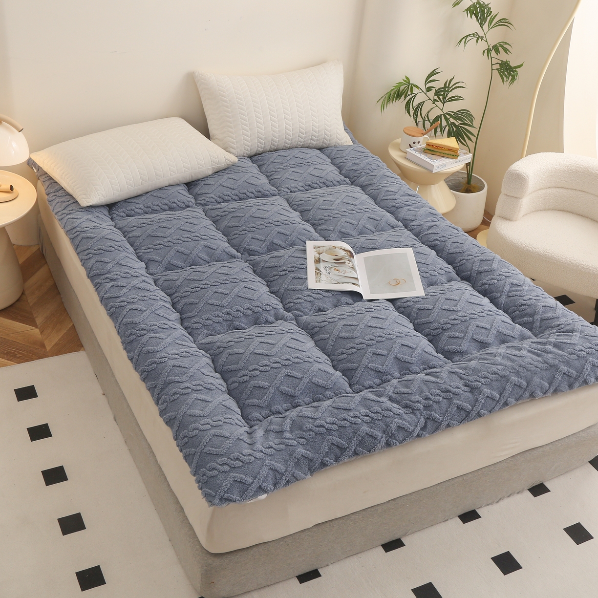 承柔家纺 2025新款牛奶绒塔芙绒床垫 灰色