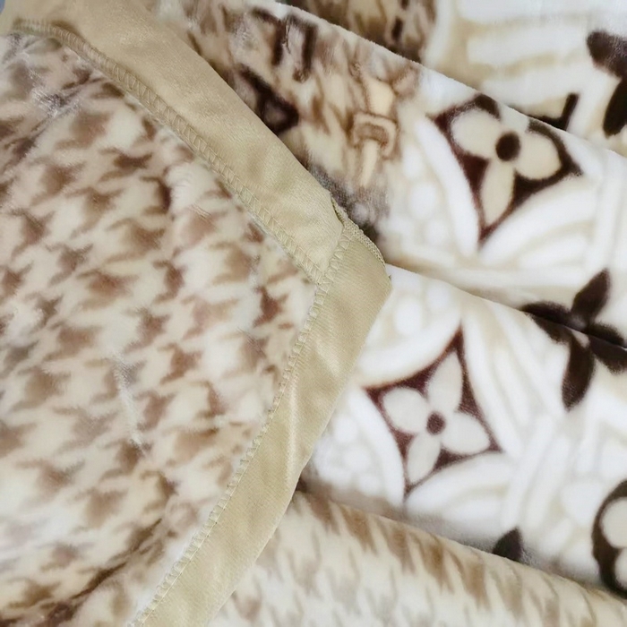 91家纺网 家纺一手货源 找家纺 好艺佳毛毯 2025新款（双层云毯）学生宿舍毛毯拉舍尔单双人毯子超柔软不掉毛不掉色 V马仕-米粽