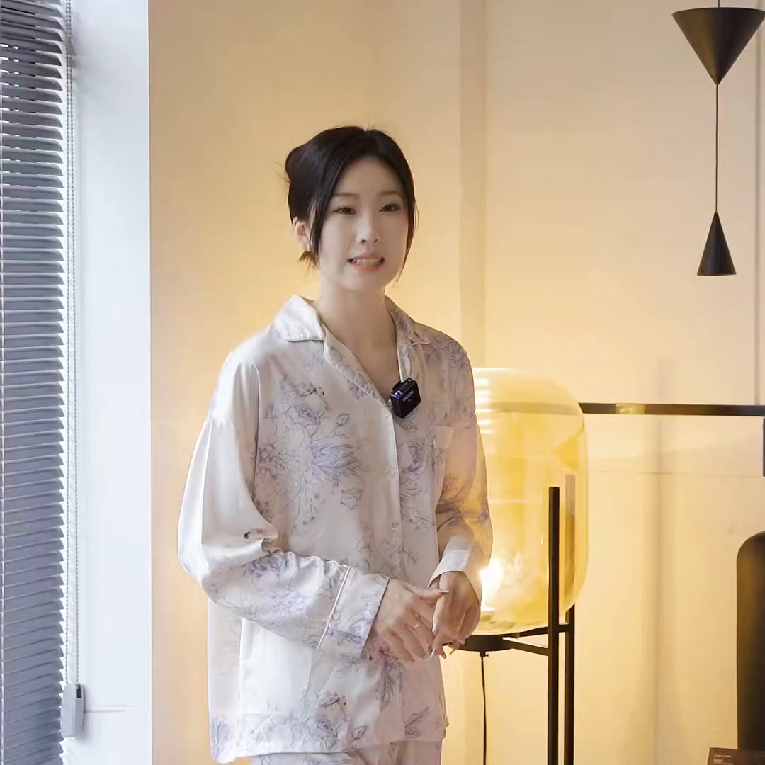 91家纺网 家纺一手货源 找家纺 （总）悦织湾家纺 2025新款绣花200克重牛奶绒四件套刺绣3.5万针7斤重高密加厚保暖跨境专供外贸出口电商热销款