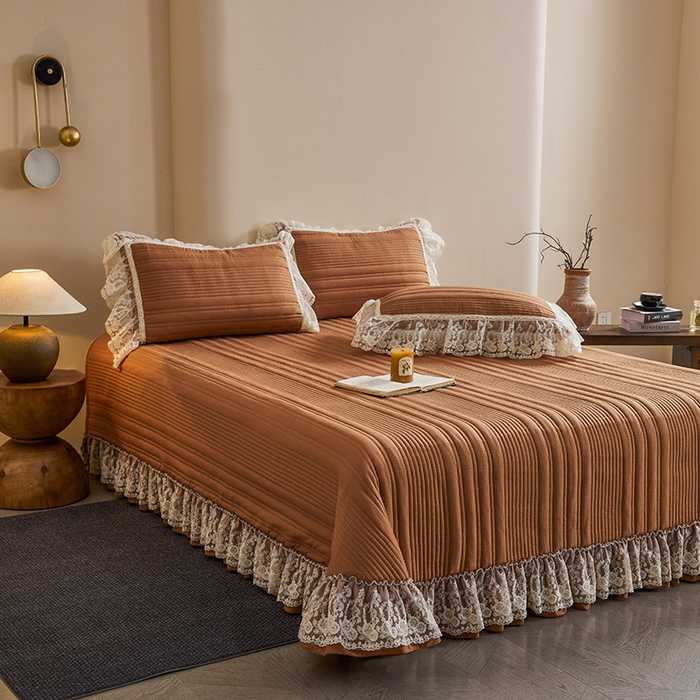 91家纺网 家纺一手货源 找家纺  鼎丰家纺 2025新款法式浪漫花边皱皱纱床盖四件套 蔷薇-摩卡棕