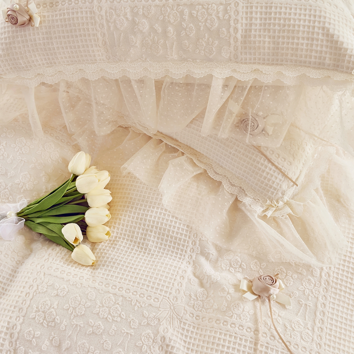 91家纺网 家纺一手货源 找家纺 北纬27度 2025新款法式牛奶绒四件套-玫瑰花语 玫瑰花语-米白