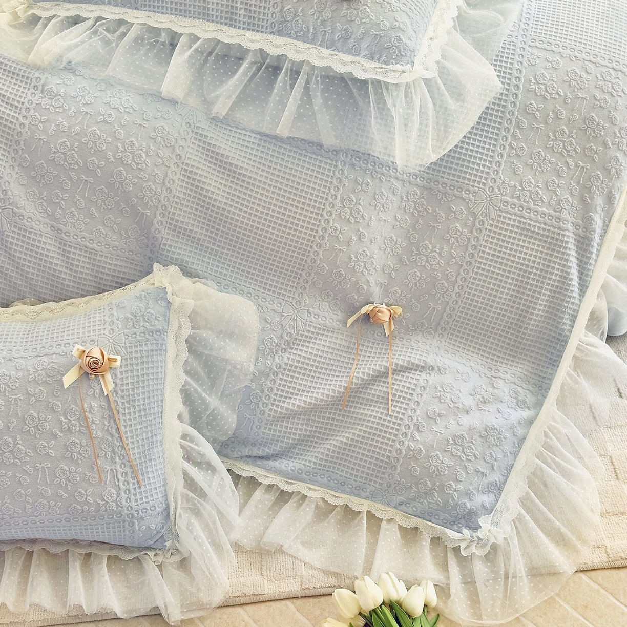 91家纺网 家纺一手货源 找家纺 北纬27度 2025新款法式牛奶绒四件套-玫瑰花语 玫瑰花语-蓝