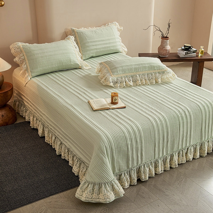 91家纺网 家纺一手货源 找家纺  鼎丰家纺 2025新款法式浪漫花边皱皱纱床盖四件套 蔷薇-清洗绿