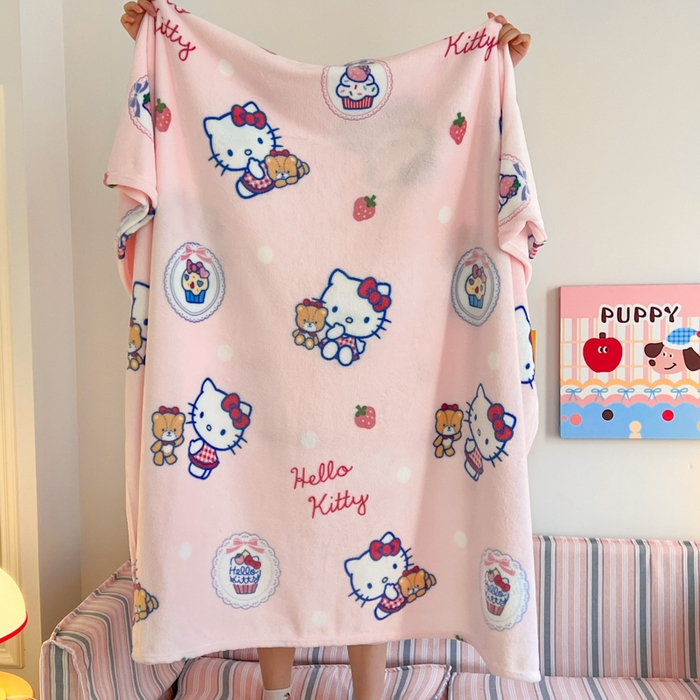 91家纺网 家纺一手货源 找家纺 妖妖家纺 2025新款正版三丽鸥双面印花牛奶绒多功能四季款毛毯空调毯 KT猫和熊