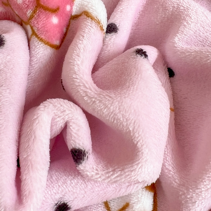 91家纺网 家纺一手货源 找家纺 妖妖家纺 2025新款正版三丽鸥双面印花牛奶绒多功能四季款毛毯空调毯 蝴蝶结KT