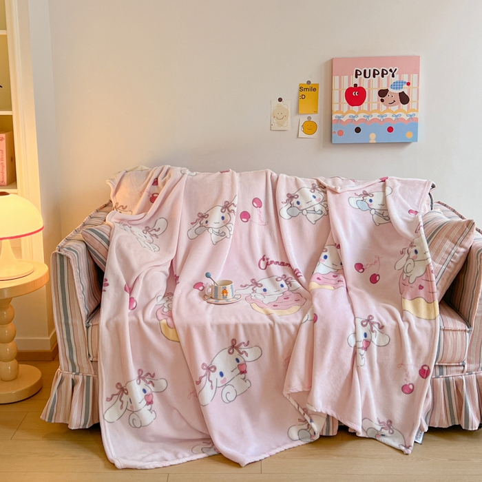 91家纺网 家纺一手货源 找家纺 妖妖家纺 2025新款正版三丽鸥双面印花牛奶绒多功能四季款毛毯空调毯 可爱玉桂狗