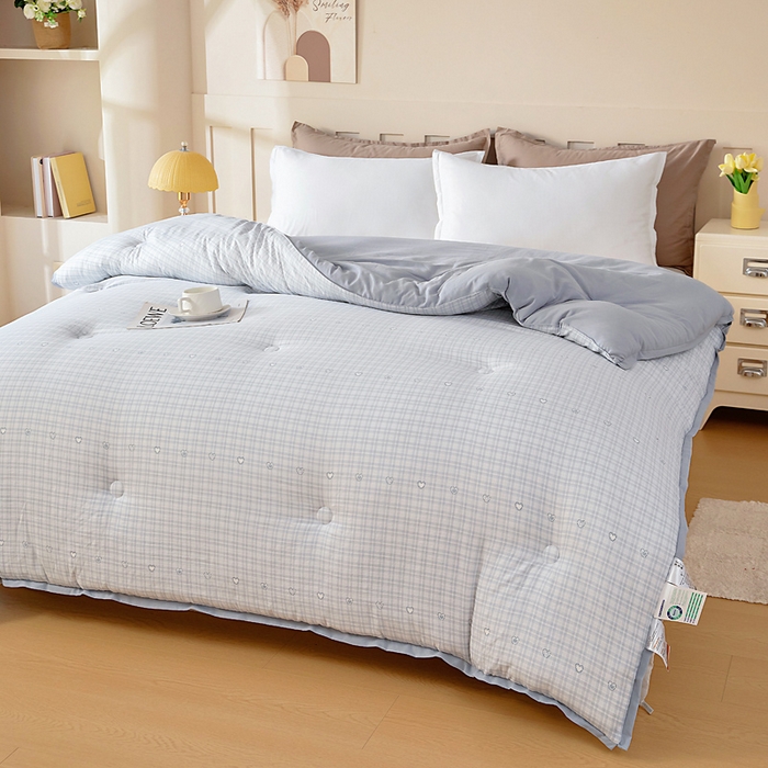 91家纺网 家纺一手货源 找家纺 亿莱鑫 2025新款水洗贝贝棉养肤被子被芯春秋被冬被 爱心点点