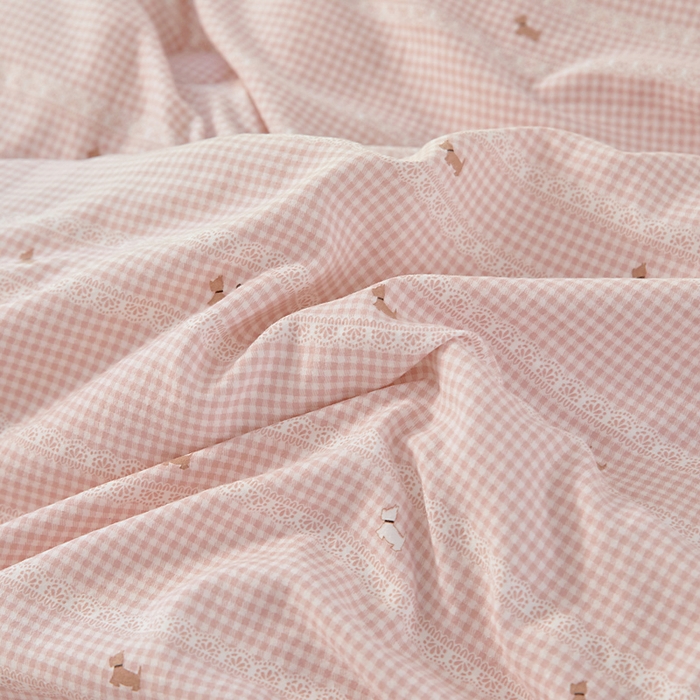 91家纺网 家纺一手货源 找家纺 亿莱鑫 2025新款水洗贝贝棉养肤被子被芯春秋被冬被 小狗漫步