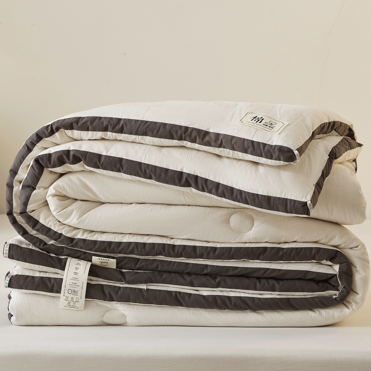 91家纺网 家纺一手货源 找家纺 雯雨家纺 2025新款100%里外全棉纯棉新疆棉花被冬被被子被芯 全棉棉花被-本白