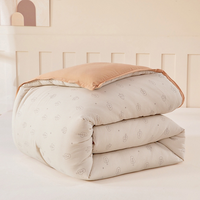 91家纺网 家纺一手货源 找家纺 亿莱鑫 2025新款水洗贝贝棉养肤被子被芯春秋被冬被 小森林