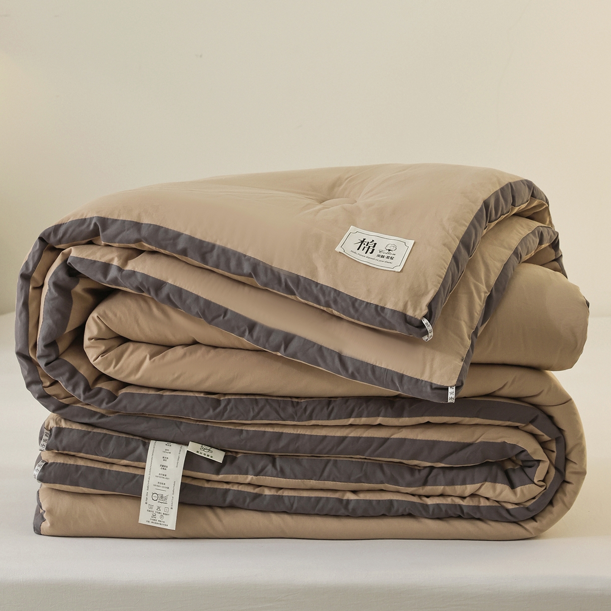91家纺网 家纺一手货源 找家纺 雯雨家纺 2025新款100%里外全棉纯棉新疆棉花被冬被被子被芯 全棉棉花被-魅力驼