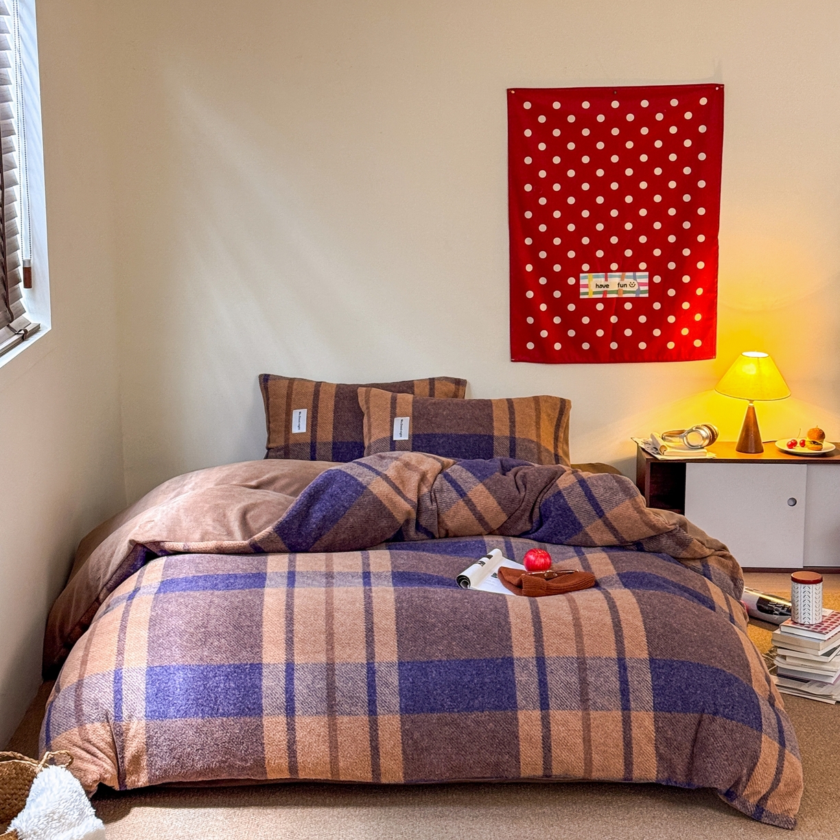 91家纺网 家纺一手货源 找家纺 （总）蜜宿 2025新款仿羊绒牛奶绒四件套-格纹款