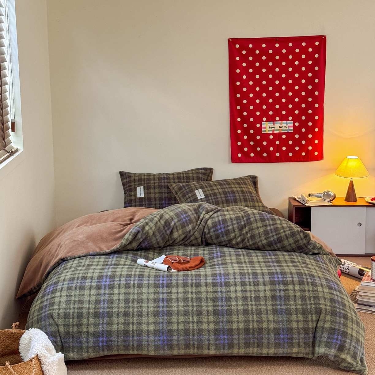 91家纺网 家纺一手货源 找家纺 （总）蜜宿 2025新款仿羊绒牛奶绒四件套-格纹款