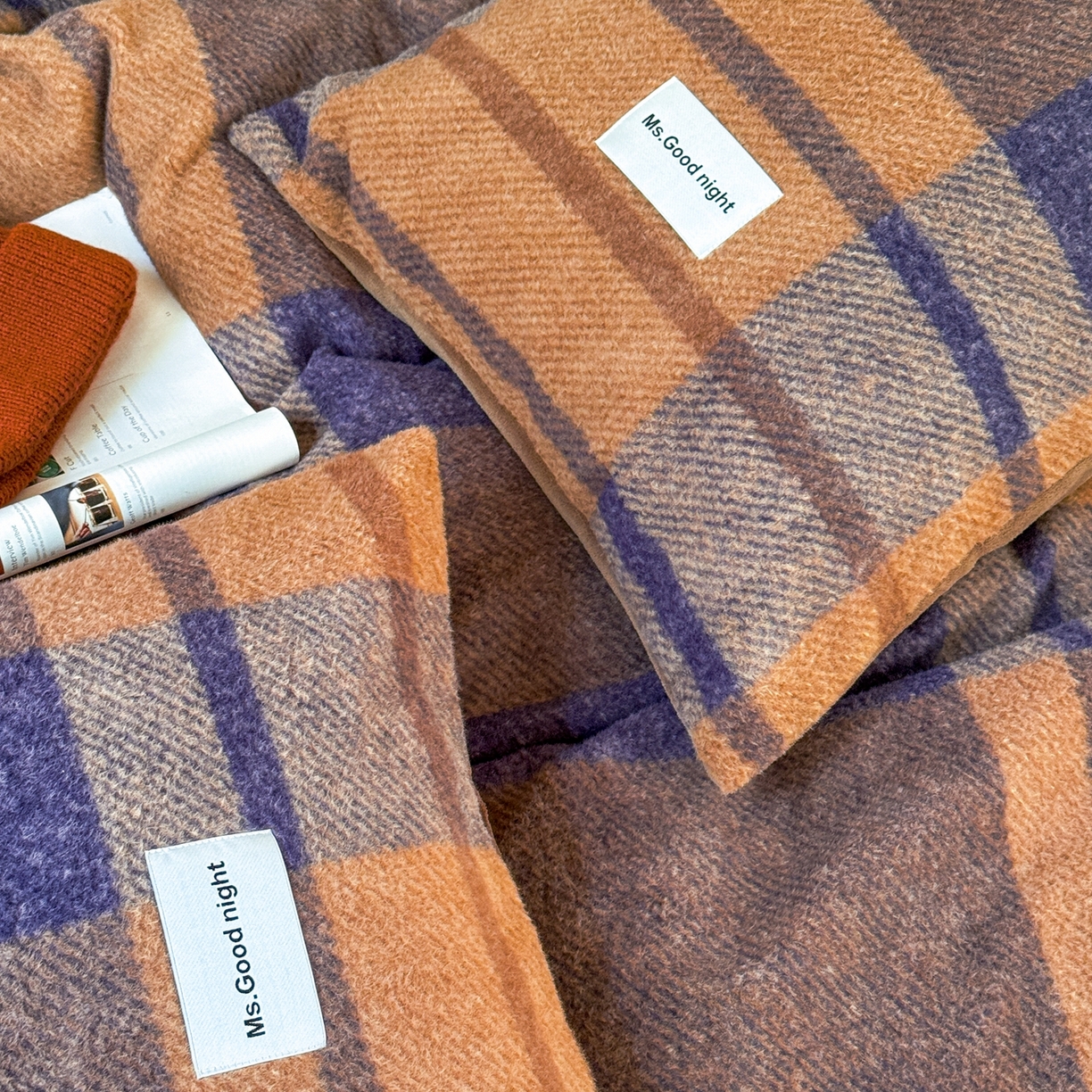 91家纺网 家纺一手货源 找家纺 （总）蜜宿 2025新款仿羊绒牛奶绒四件套-格纹款