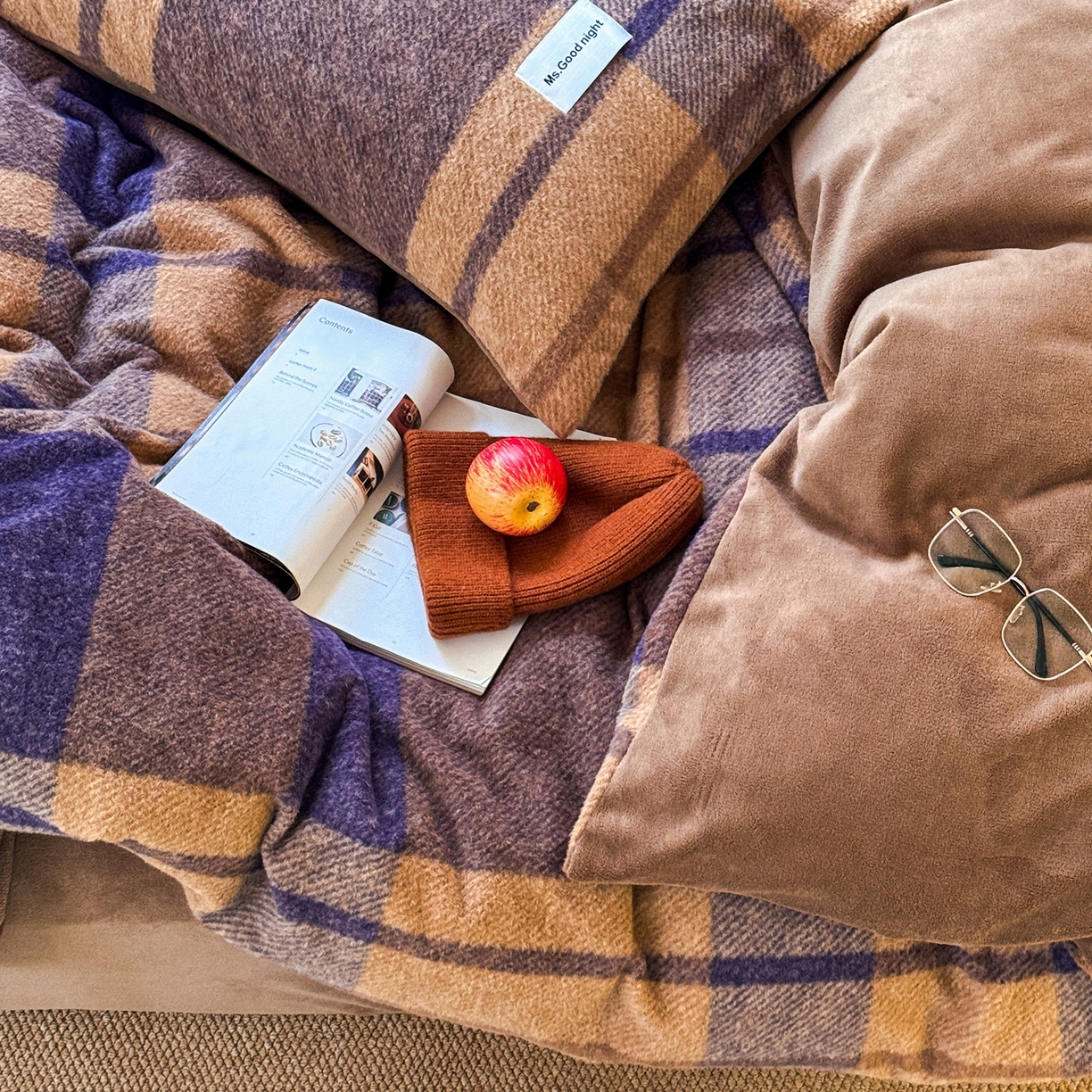 91家纺网 家纺一手货源 找家纺 蜜宿 2025新款仿羊绒牛奶绒四件套-格纹款 海岛泡芙