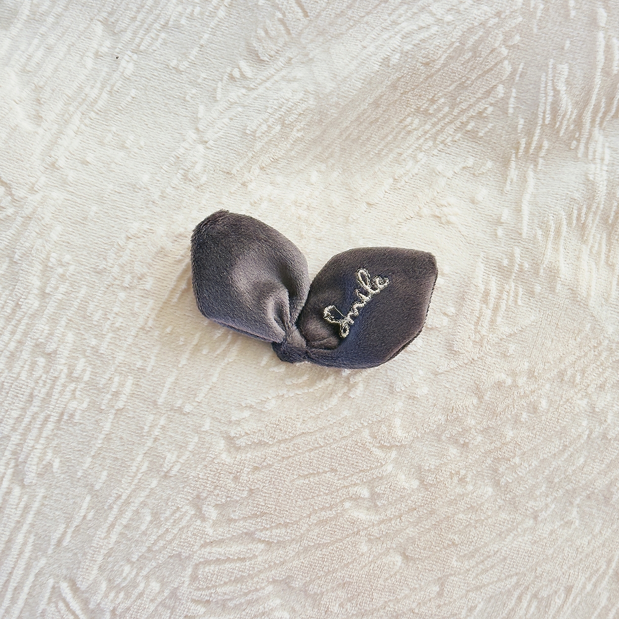 91家纺网 家纺一手货源 找家纺 （总）北纬27度 2025新款极简小轻奢牛奶绒四件套-烟雨星云