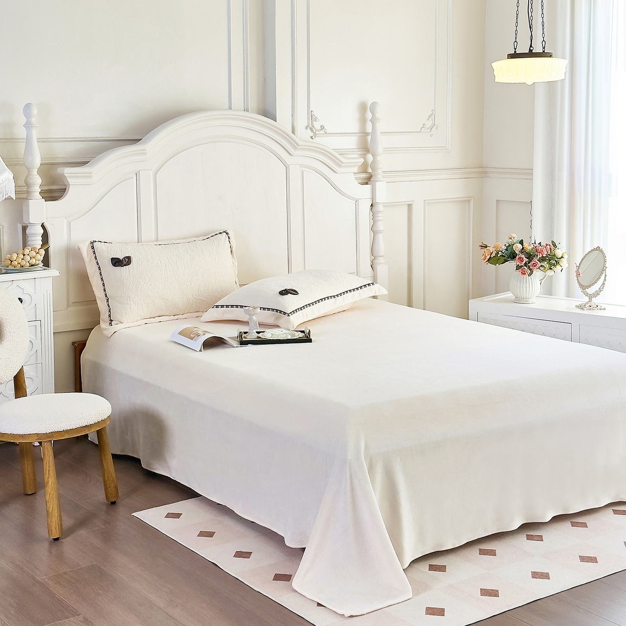 91家纺网 家纺一手货源 找家纺 北纬27度 2025新款极简小轻奢牛奶绒四件套-烟雨星云 烟雨星云-奶白