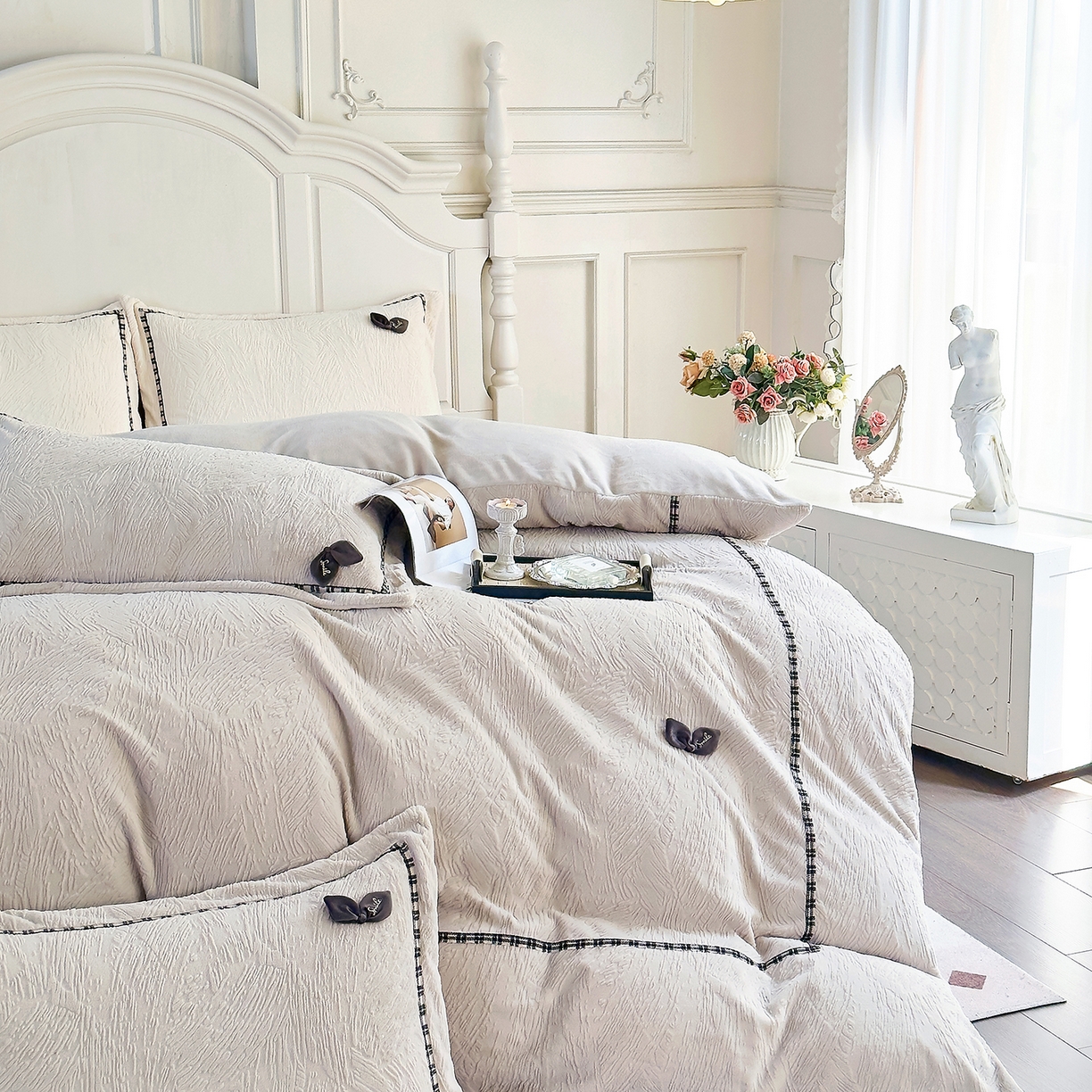 91家纺网 家纺一手货源 找家纺 北纬27度 2025新款极简小轻奢牛奶绒四件套-烟雨星云 烟雨星云-奶咖